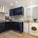 Bravissimo Figuerola, Spacious 3-bedroom Апартаменты