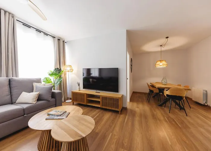 Lägenhet Bravissimo Figuerola, Spacious 3-bedroom *