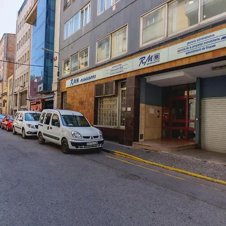 Bravissimo Figuerola, Spacious 3-bedroom * Gerona