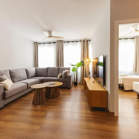 Bravissimo Figuerola, Spacious 3-bedroom *