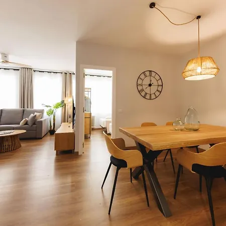 Bravissimo Figuerola, Spacious 3-bedroom * Gérone