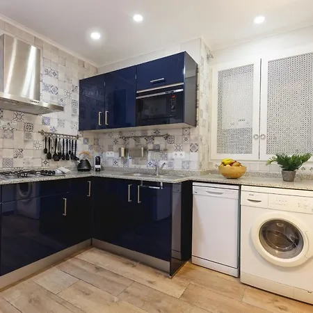Bravissimo Figuerola, Spacious 3-bedroom Lejlighed