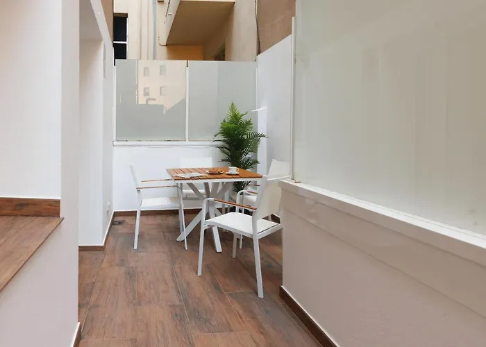 Appartamento Bravissimo Figuerola, Spacious 3-bedroom Girona