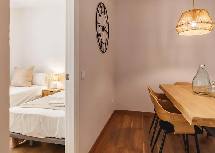 Bravissimo Figuerola, Spacious 3-bedroom